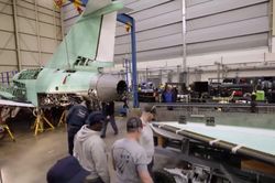 NASA lắp đặt cụm đuôi máy bay siêu thanh 1.500 km/h