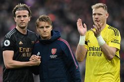Arsenal gặp 'điềm xấu' ở trận quyết đấu Man City