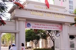 Học sinh tự tử nghi do bạo lực học đường: Nhà trường có vô can?