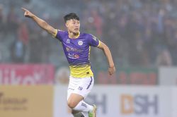 SEA Games 32: Lựa chọn của HLV Troussier