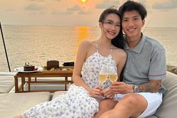 Sinh nhật của Văn Hậu: Ôm người đẹp trên biển, hé lộ cách xưng hô cực ngọt, phụ huynh đàng gái cũng lên tiếng