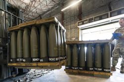 Mỹ cảnh báo nguồn lực giúp Ukraine 'không phải là vô hạn'