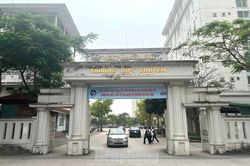 Nghệ An: Tạm ngưng việc cô giáo chủ nhiệm lớp có nữ sinh tự tử