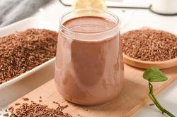 Công thức nấu sữa gạo lứt hạt điều thơm ngon, bổ dưỡng cho cả gia đình
