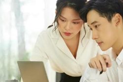 Nghe lời bàn lùi của hàng xóm, chồng tôi đã từ bỏ cơ hội làm giàu