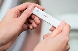 Vô sinh ở nữ: Nguyên nhân và cách điều trị