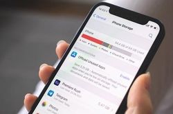 Vì sao người dùng iPhone nên xóa bộ nhớ đệm trên thiết bị?