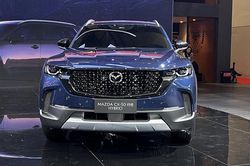 Mazda CX-50 Hybrid 2023 chính thức ra mắt, 'sát vách' Việt Nam