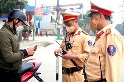 Cán bộ, đảng viên vi phạm giao thông phải được thông báo về cơ quan, đơn vị để xử lý
