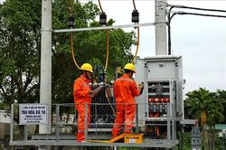 Điện lực miền Bắc giảm thời gian giải quyết cấp điện cho khách hàng