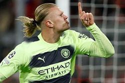 Haaland lại ghi bàn, dẫn đầu cuộc đua Vua phá lưới Champions League