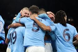 Siêu máy tính dự đoán Man City vô địch Premier League