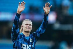 Erling Haaland trước cơ hội giành Giày vàng đầu tiên