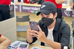 Hớ hơn 10 triệu đồng vì mua iPhone 14 sớm