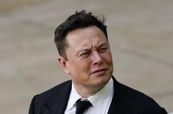 Tỷ phú Mỹ Elon Musk mất gần 13 tỷ USD trong vòng 24 giờ