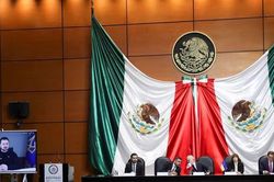 Tổng thống Ukraine hối thúc Mexico giúp thực hiện kế hoạch hòa bình