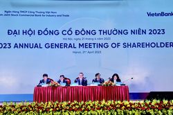 VietinBank: Chia cổ tức 25%, tăng vốn lên tối đa 66.000 tỷ đồng