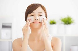 Những lưu ý khi sử dụng giấy thấm dầu