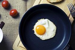 Cách làm trứng ốp la đúng chuẩn nhà hàng
