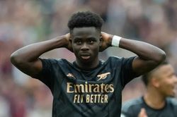 Bukayo Saka tiếp tục được đá penalty ở Arsenal