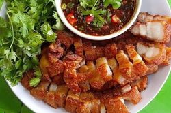 Cách làm thịt ba chỉ chiên giòn kiểu Thái ngon khó cưỡng