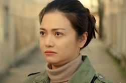 Gia Đình Mình Vui Bất Thình Lình tập 14: Phương đứng hình khi thấy Công 'làm chuyện ấy' với 'tiểu tam'