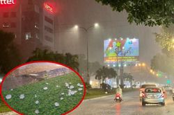 Mưa đá dữ dội trút xuống Quảng Nam