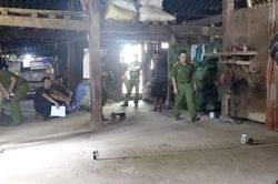 Người đàn ông chém vợ con rồi tự sát trong phòng ngủ