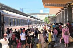 Nghỉ lễ 30/4 - 1/5, đường sắt chạy thêm tàu khách Hà Nội - Hải Phòng