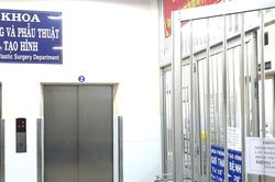 Người đàn ông nước ngoài tử vong nghi do tự thiêu, cơ thể nhiều vết thương