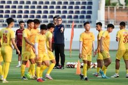 ĐT U22 Việt Nam tập luyện trước thềm SEA Games 32