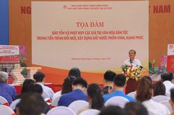 Lan tỏa giá trị văn hóa dân tộc từ xuất bản phẩm