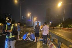 Xe tải tông tử vong người đi bộ tại đường Vành đai 3 trên cao
