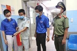 Thanh niên phòng, chống tội phạm trong bệnh viện