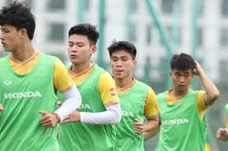 U22 Việt Nam chọn cách tấn công để phòng ngự