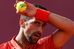 Novak Djokovic đang gặp vấn đề nhưng vẫn là ứng viên số một ở Paris?