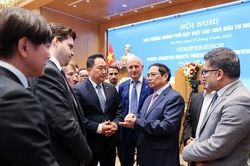 Sớm có giải pháp đột phá để giảm chi phí cho doanh nghiệp