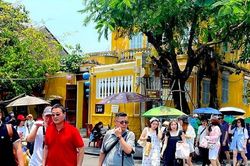 Các hãng du lịch Trung Quốc khảo sát tại Hội An