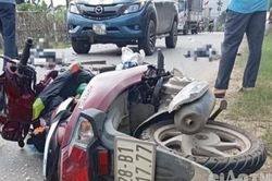 Bản tin 8H: Hai phụ nữ tử vong sau vụ va chạm giữa xe bán tải và xe máy