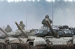 NATO nâng cấp xe tăng cho Ukraine, vũ khí viện trợ tuồn lậu về châu Âu