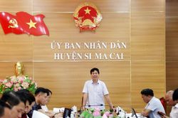 Huyện Si Ma Cai cần đẩy nhanh tiến độ thi công các công trình và giải ngân vốn đầu tư công