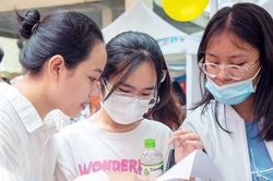 Cùng các sĩ tử 2K5 chạm tới giấc mơ đại học