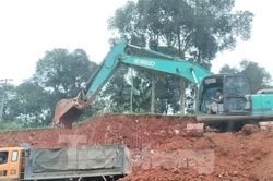 Lộng hành san gạt đất trái phép tại xã vùng cao Yên Bái
