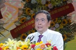 Công bố nghị quyết thành lập thị xã Tịnh Biên