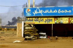 Các phe phái đối địch ở Sudan đồng ý ngừng bắn trong 72 giờ