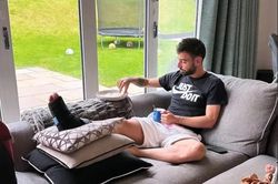 Bruno Fernandes khiến CĐV MU lo lắng sau trận thắng Brighton