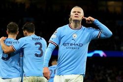 Manchester City: Mơ về 'cú ăn 3' trọn vẹn