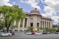 Cơ cấu lại thời hạn trả nợ cho khách hàng khó khăn
