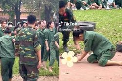 Clip nữ sinh 'lăn xả' khi học quân sự gây sốt, dân mạng nể phục tinh thần quyết tâm