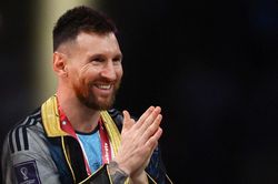 Barca dựng bảo tàng Messi